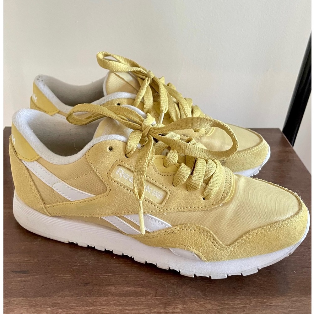 Reebok Classic Nylon Trainers Soft Lime Yellow FW2183
